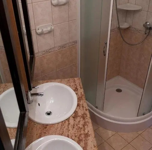 아파트 Aart 초팍